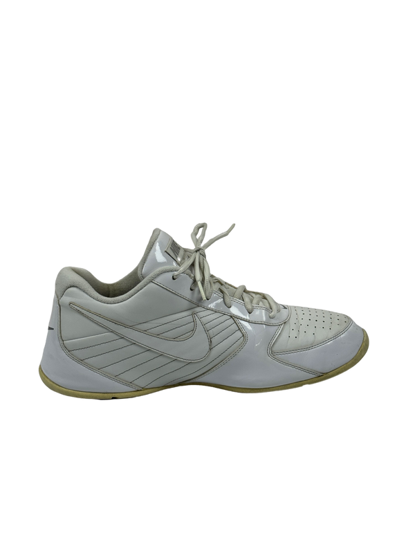 Nike Air Baseline