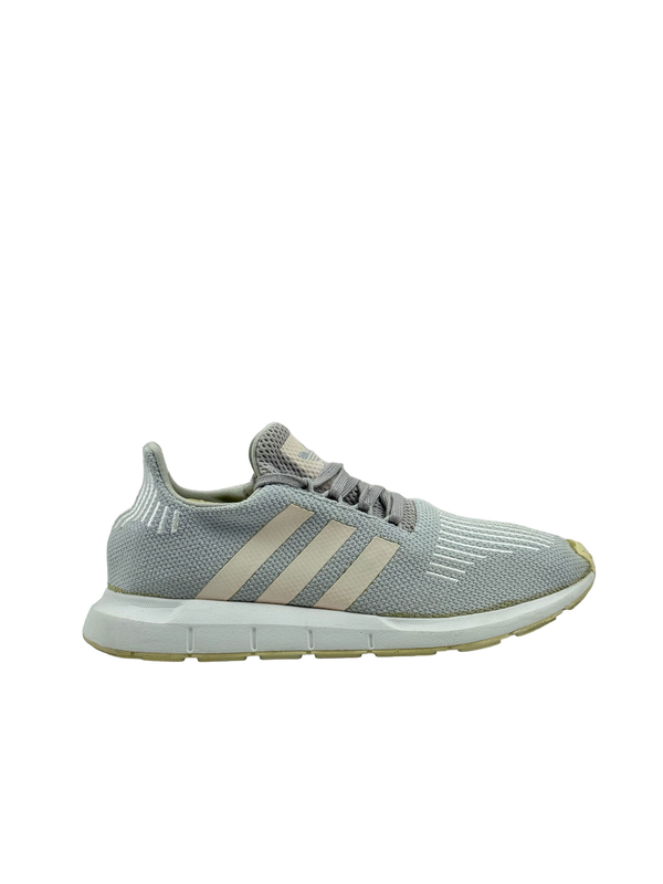Adidas Swift Run