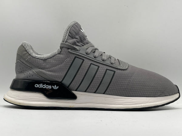 adidas gazelle silver green womens Adidas Bounce SUPERNOVA Running Shoes for Men in Pakistan | Lightest Adidas  Trainers main image 0