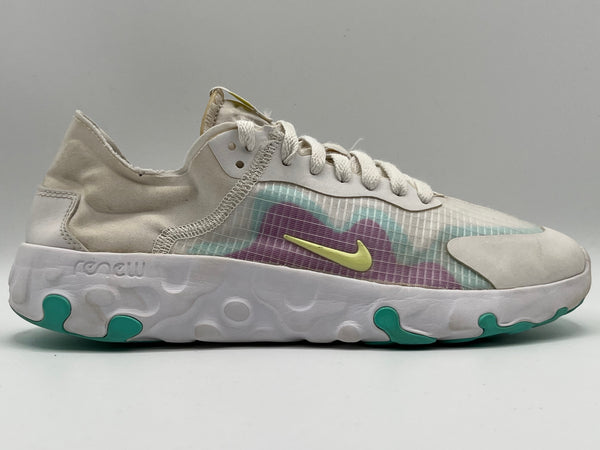 Nike Women Renew Lucent Sneakers