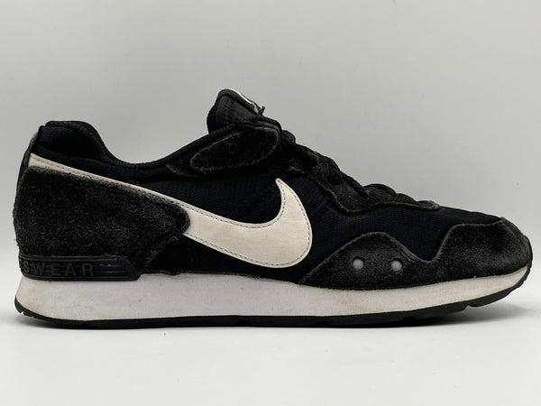 Nike Venture Runner