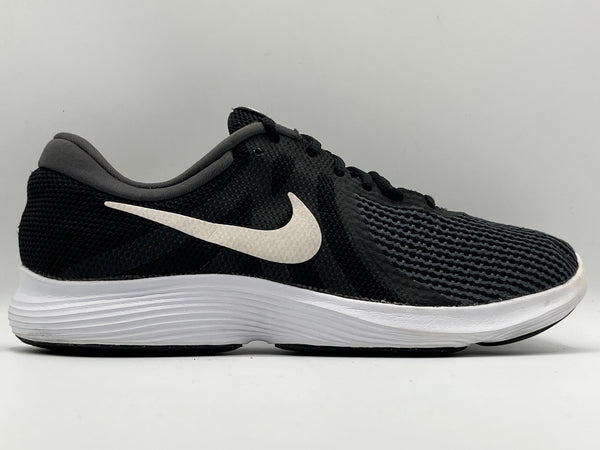 Nike Revolution 4 Running Shoes