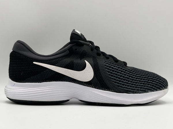 Nike Revolution 4 Running Shoes