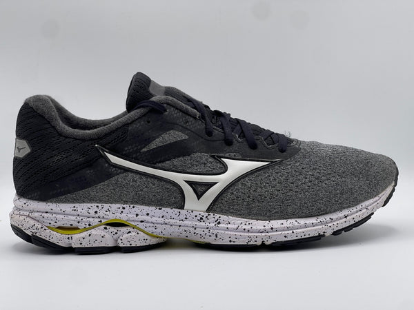 Mizuno Wave Rider 23