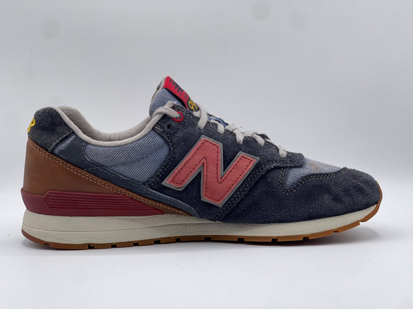 New Balance 996 Shoes