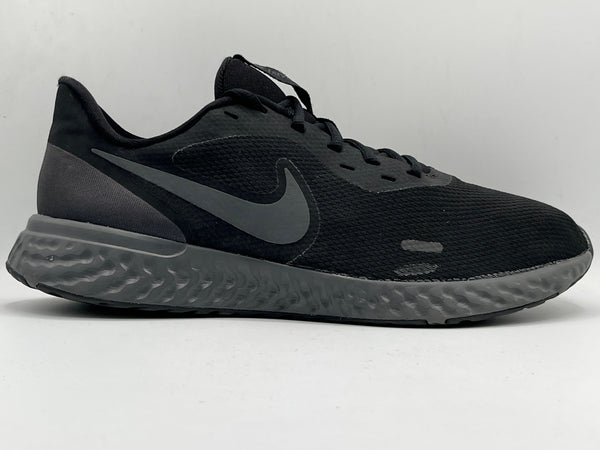 Revolution 5 Running Shoe