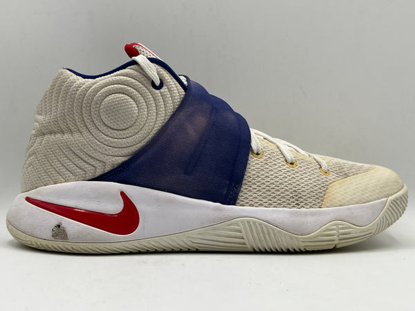 Kyrie 2 Basketball Shoe
