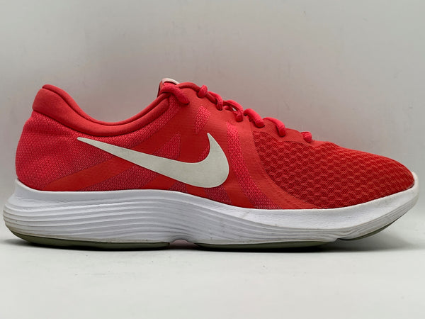 Revolution 4 running shoe