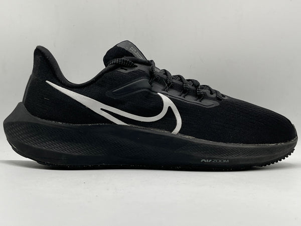 Air Zoom Pegasus 39 Sneakers