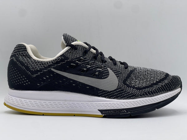 Air Zoom Structure 18 Running Shoe