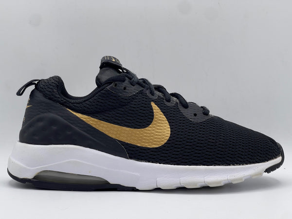 AIR Max Motion LW Womens Sneakers