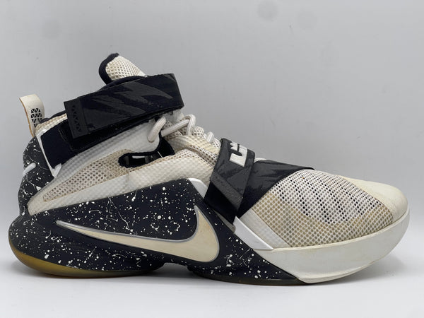 LeBron Soldier 9 Premium 'White Black' basketball shoe