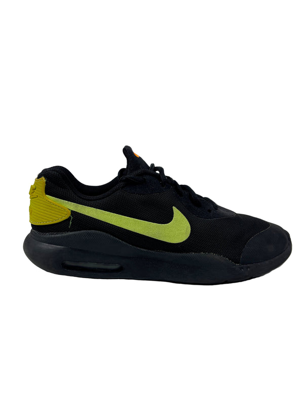 Nike Men's Air Max Oketo
