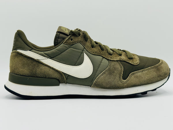 Nike Internationalist