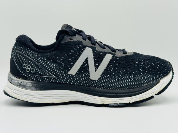 New Balance 880 V9